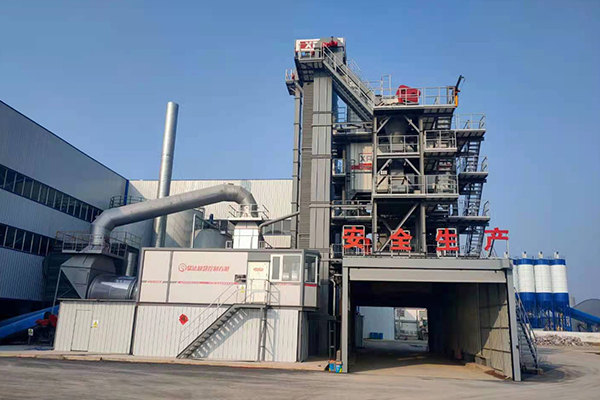 防水瀝青的施工過(guò)程具體怎樣的？